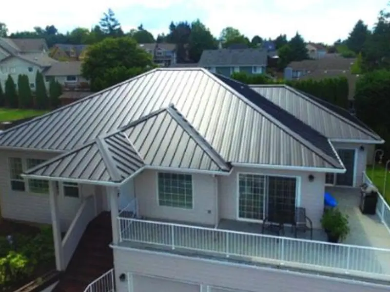 Metal roof repair in Daytona Beach, FL