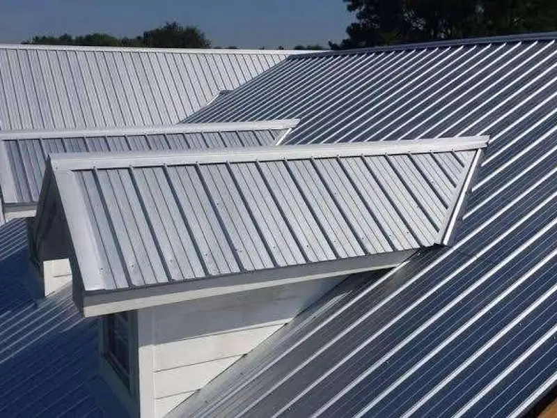 Metal roofing installation in Vero Beach, FL